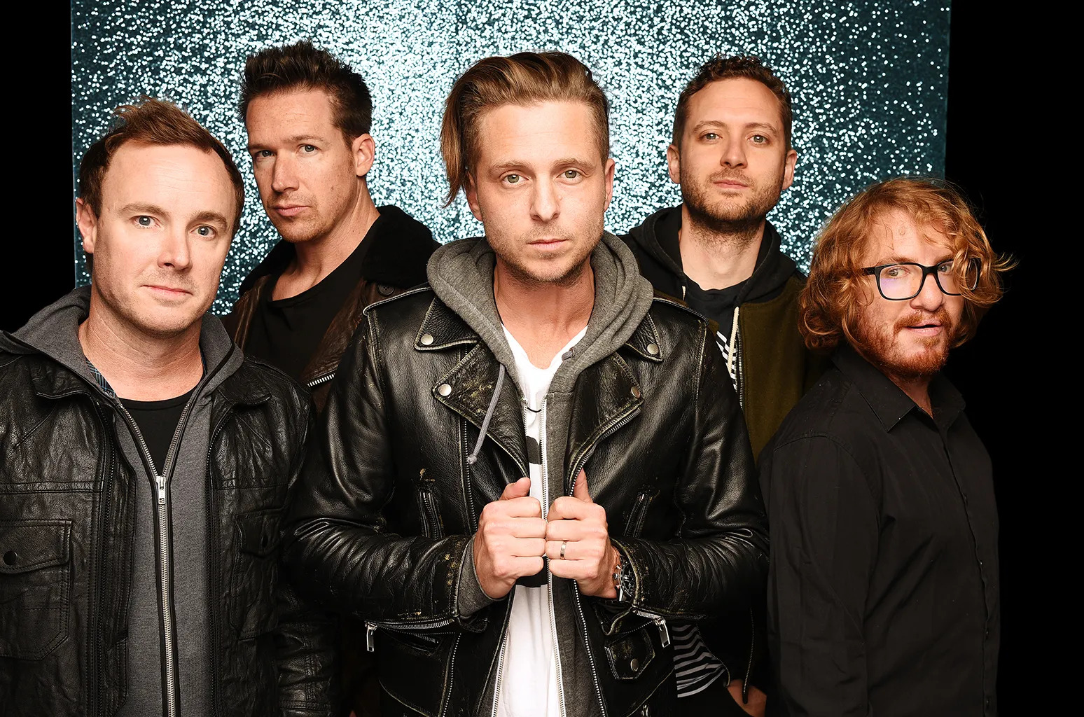 10 самых лучших песен. Группа ONEREPUBLIC. Группа ONEREPUBLIC В 2022. ONEREPUBLIC фото группы. ONEREPUBLIC 2021.