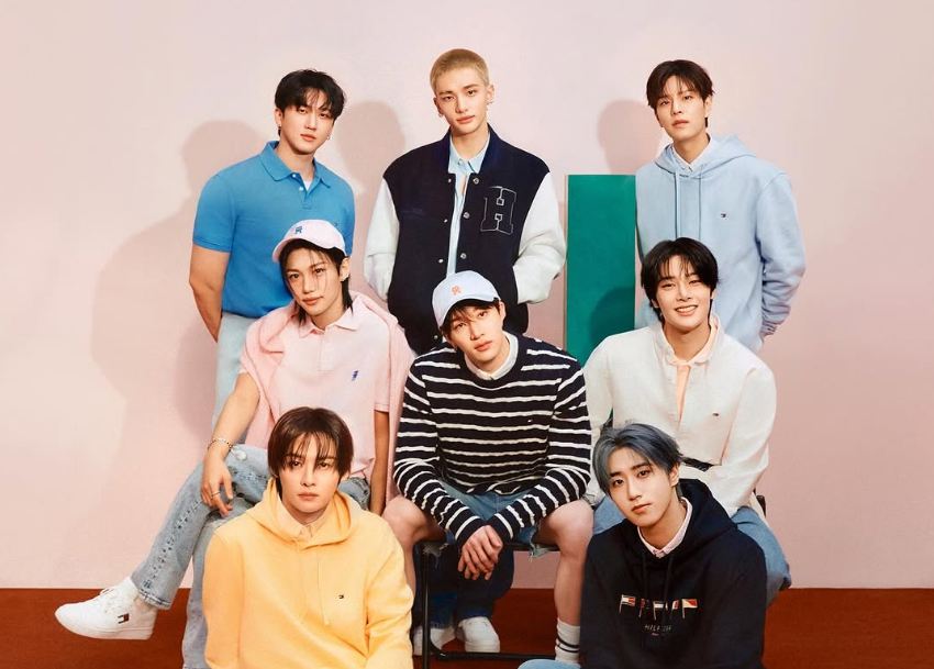 Stray Kids YouTube Russia TopHit 