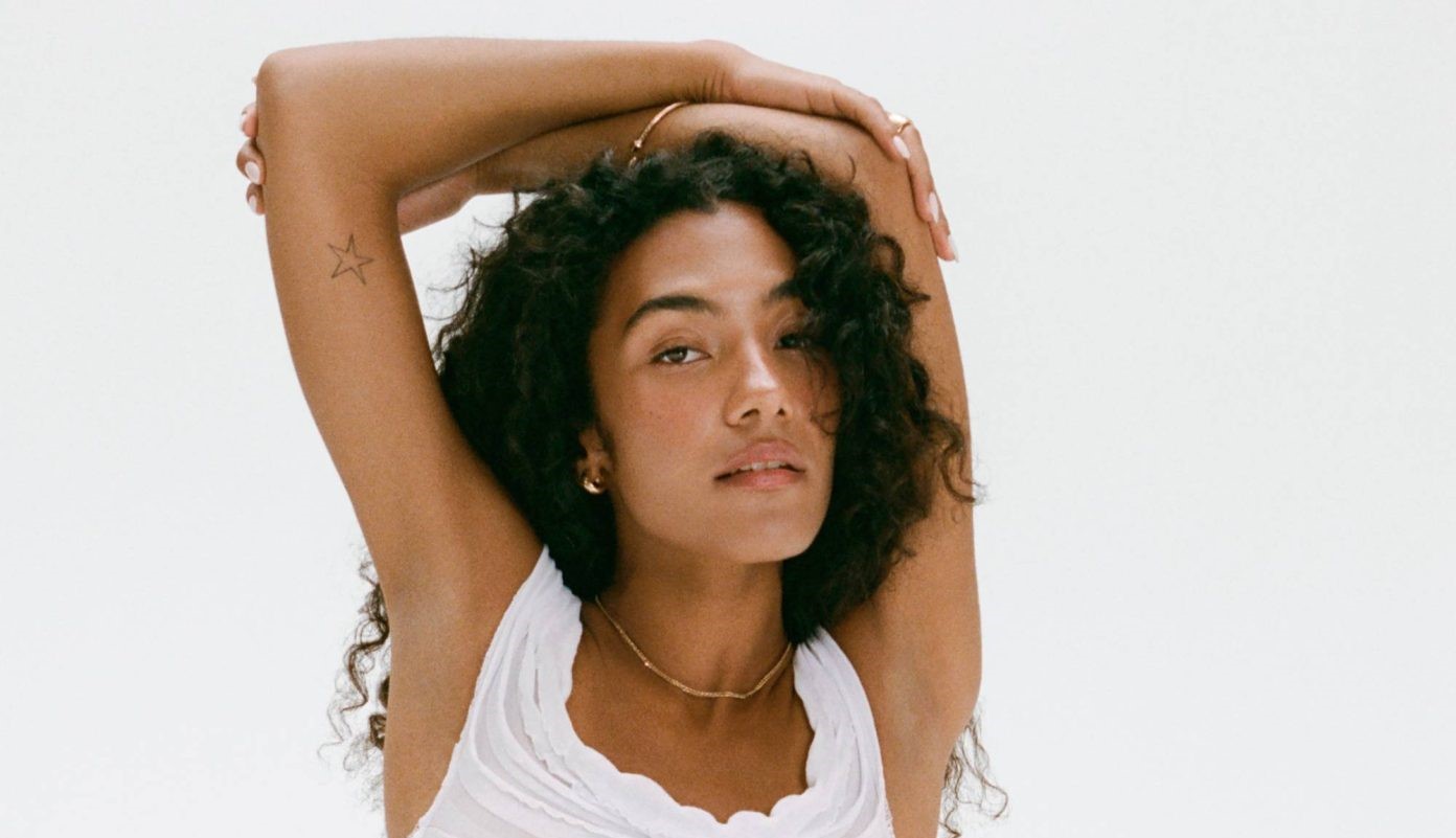 Olivia Dean Tightens Her Grip On Spotify Global TopHit Highway To olivia-dean-tightens-her-grip-on-spotify-global-tophit-highway-to